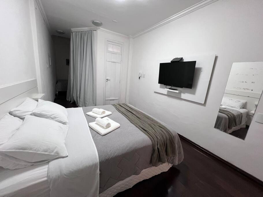 Estadia Das Gerais - Casa De Hospedes Adoravel Com Jacuzzi Ору-Прету Экстерьер фото