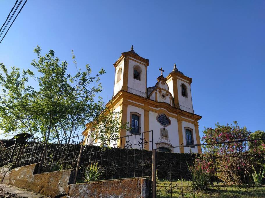 Estadia Das Gerais - Casa De Hospedes Adoravel Com Jacuzzi Ору-Прету Экстерьер фото
